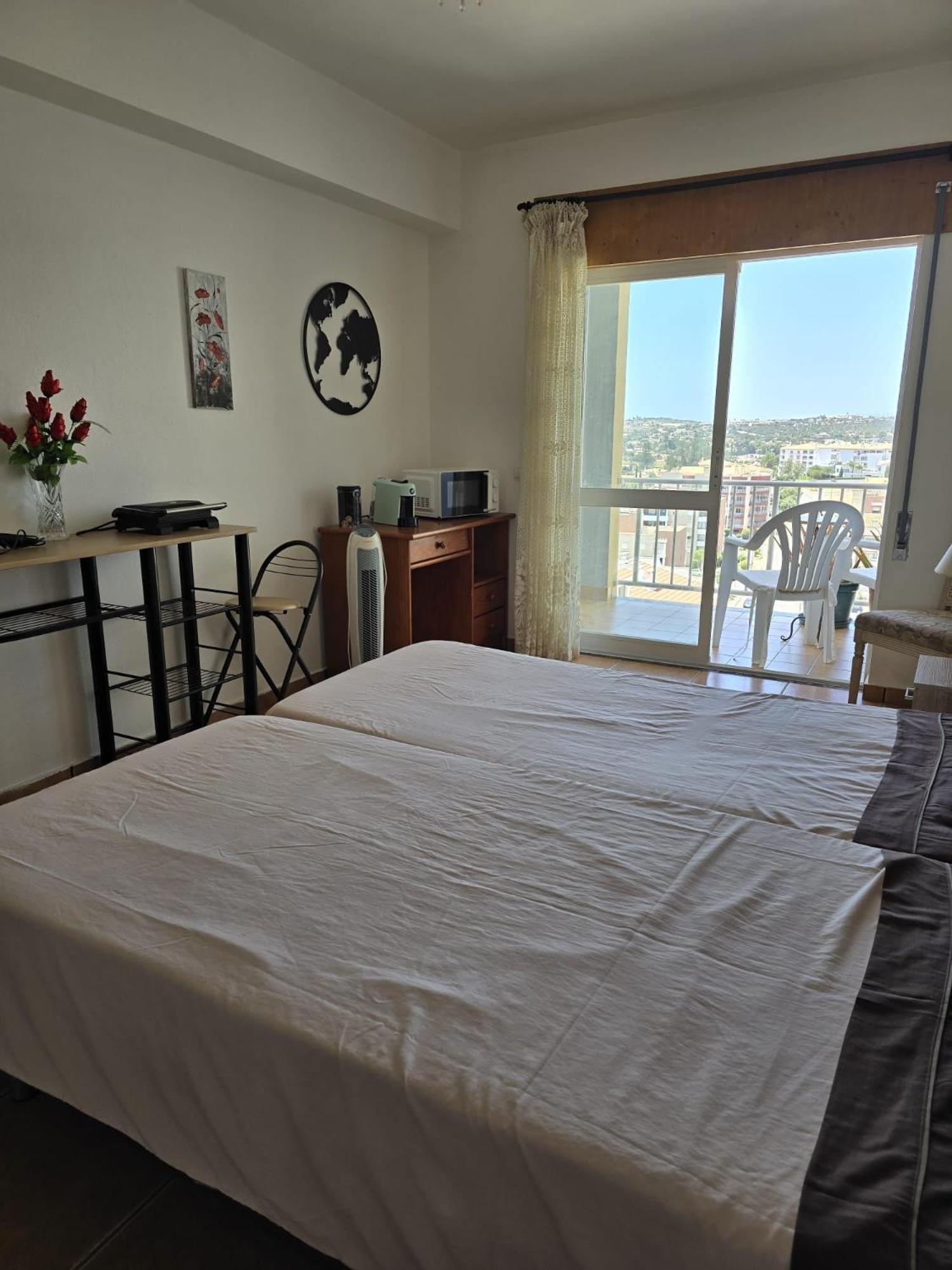 Guest House Marreiros Lagos Extérieur photo